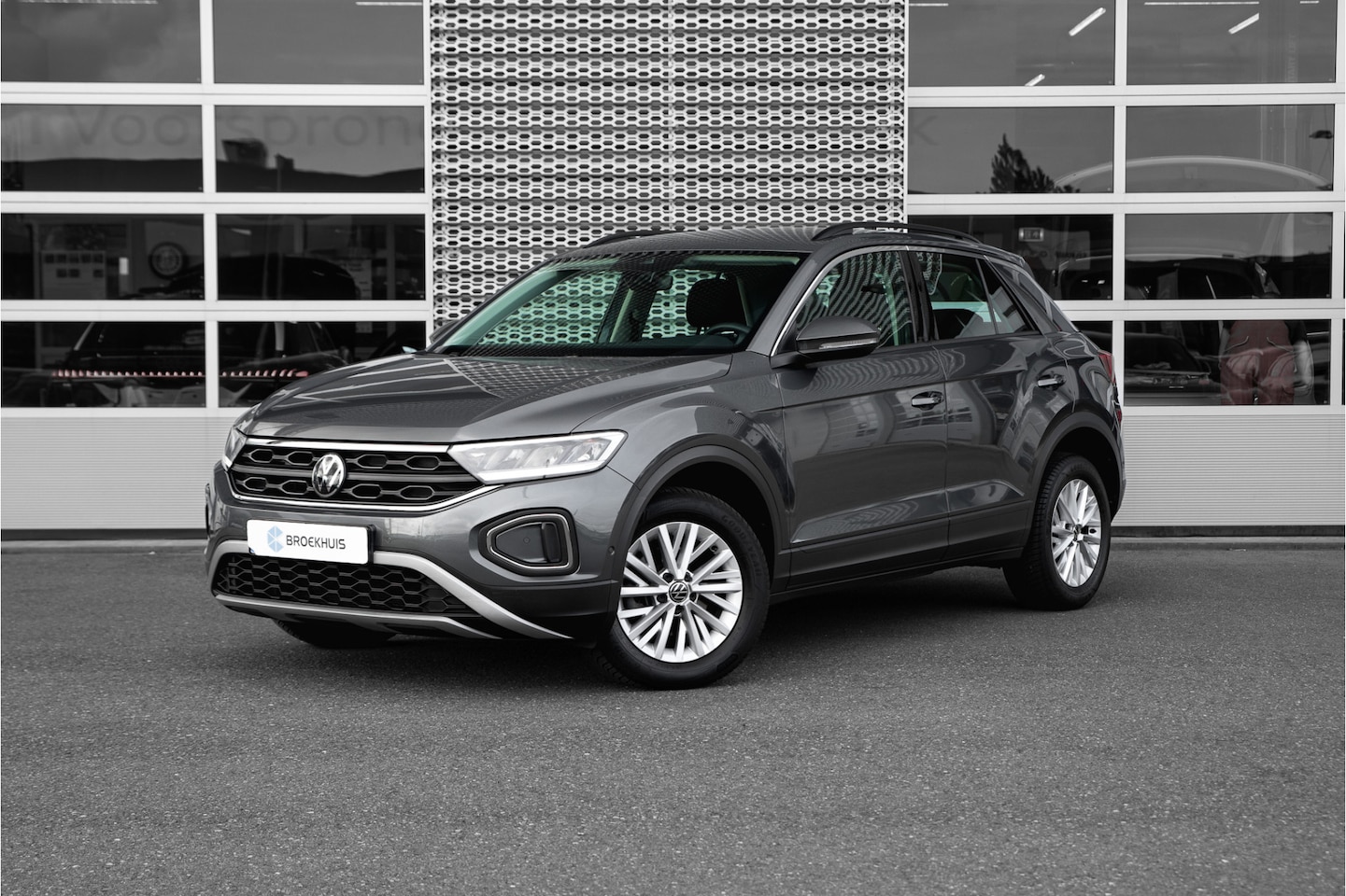 Volkswagen T-Roc - 1.0 TSI Business | Clima | Navi | Stoelverwarming | - AutoWereld.nl