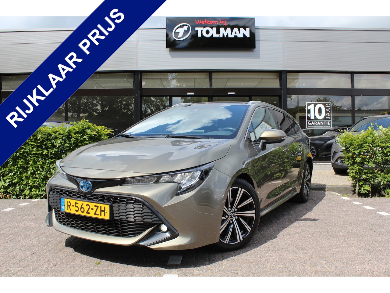 Toyota Corolla Touring Sports - 1.8 Hybrid Business Plus | Rijklaar | Stoelverwarming | Apple/Android | Clima | DAB+ | Cam - AutoWereld.nl
