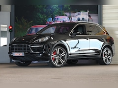 Porsche Cayenne - 4.8 Turbo