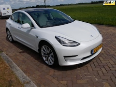 Tesla Model 3 - Long Range AWD 75 kWh LEATHER PANO NAVI * 18999 NETTO