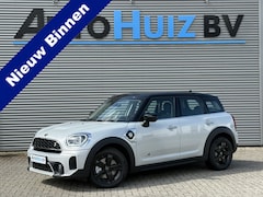 MINI Countryman - 2.0 Cooper S E ALL4 Classic Wit PDC LED Cruise Control Climate Control DAB