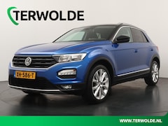 Volkswagen T-Roc - 1.0 TSI Style | Discover Navi | Virtuel Cockpit | Trekhaak |