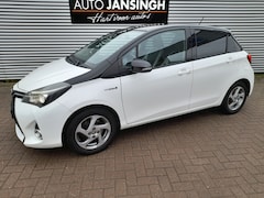 Toyota Yaris - 1.5 Hybrid Trend Bi-Tone | Clima | Cruise | Navigatie | Camera | LM Velgen | Privacy glas
