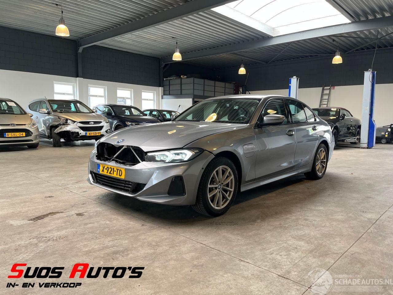 BMW 3-serie - 320e High Executive NL NAP! - AutoWereld.nl
