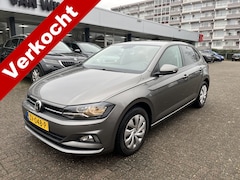 Volkswagen Polo - 1.0 MPI Comfortline Navi Cruise Pdc Bluetooth Pdc Nap