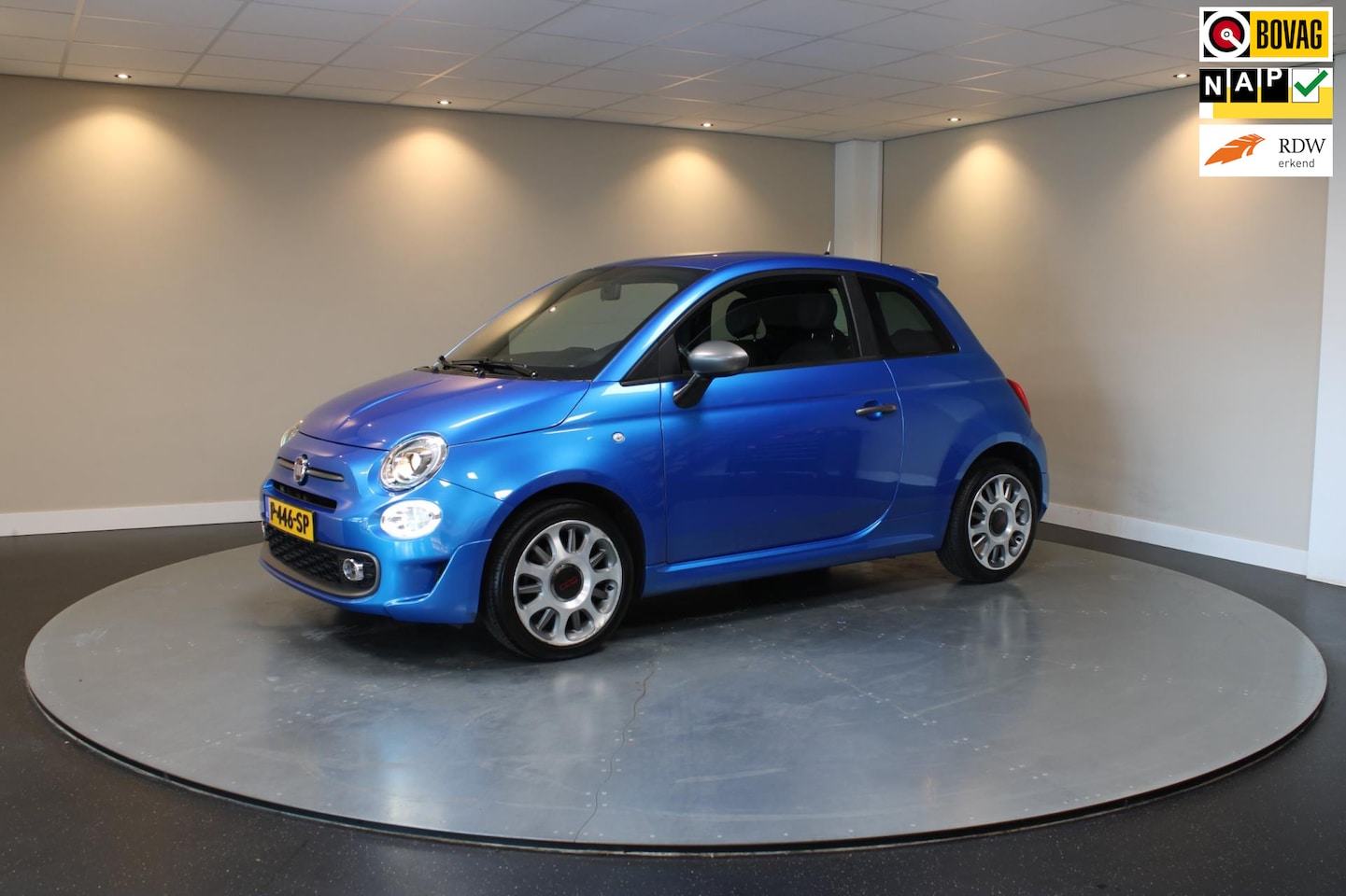 Fiat 500 - 500s 1.2 Sport *Blu Italia* Big screen|Lage Km! - AutoWereld.nl