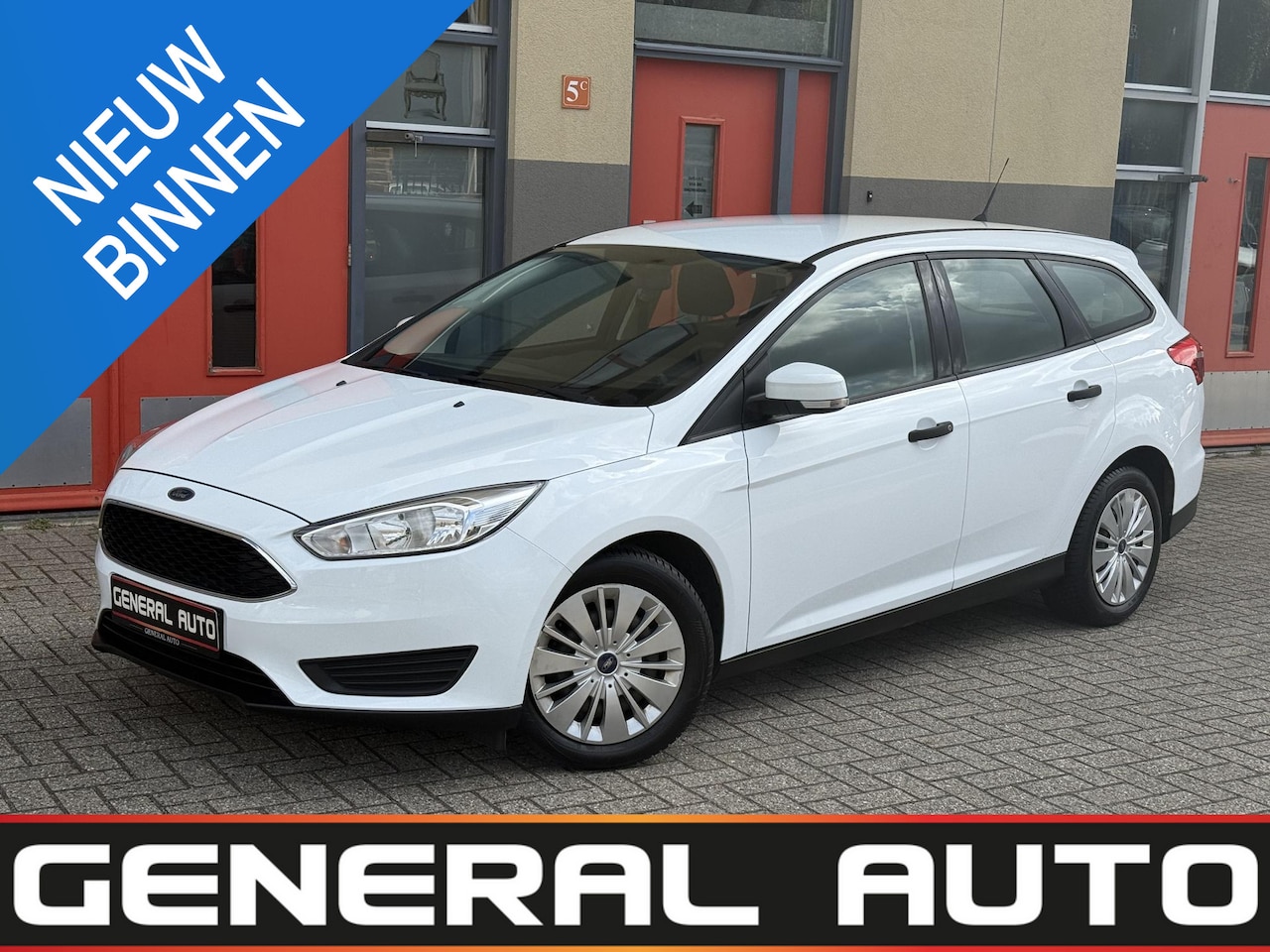 Ford Focus Wagon - 1.0 EcoBoost Trend 1.0 EcoBoost Trend, Nieuwe Distributie Riem - AutoWereld.nl