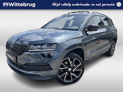 Skoda Karoq - 1.5 TSI 150pk Sportline DSG Automaat Panoramadak / 19"LM Velgen / Virtual Cockpitt / Camer