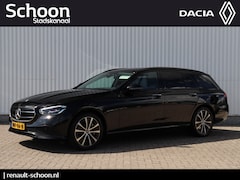 Mercedes-Benz E-klasse Estate - 300 e Luxury Line | HUD | 360 Camera | Trekhaak | Stoelverwarming | Navigatie