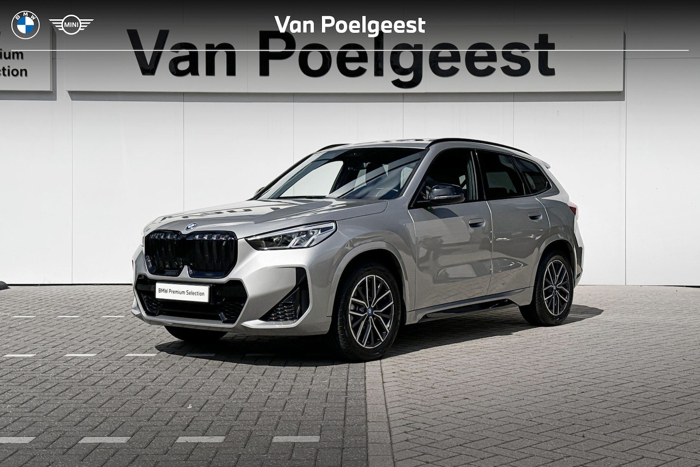 BMW iX1 - xDrive30 Launch Edition 67 kWh - AutoWereld.nl