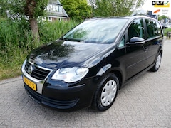 Volkswagen Touran - 1.4 TSI 140pk Airco Cruise Trekhaak 1500kg. Historie