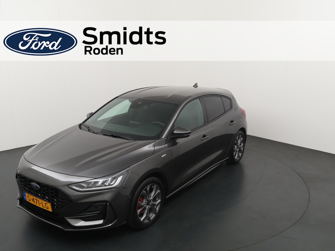 Ford Focus - 125PK Hybrid ST Line Style | winter pack | Rode remklauwen | grote spoiler | Camera | - AutoWereld.nl