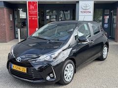 Toyota Yaris - 1.5 Hybrid ENERGY STOELVERW PARK-SENSOREN CRUISE CAMERA BLUETOOTH NAVI CLIMA