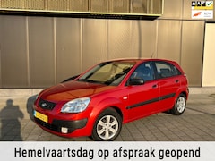 Kia Rio - 1.4 X-pect|Nwe Apk|Distri vv|Airco|Elektr ramen|Afnmr trekh