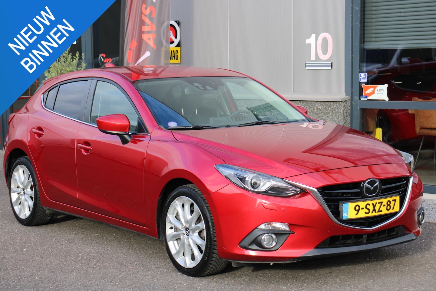 Mazda 3 - 2.0 HP GT-M NAVI, HEAD-UP, LEER, BOSE - AutoWereld.nl