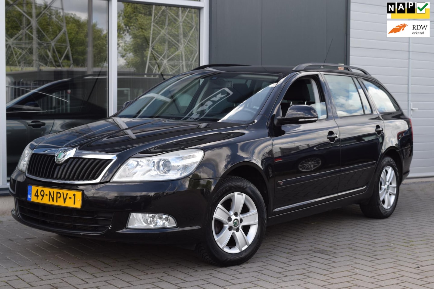Skoda Octavia Combi - 1.2 TSI Ambition Business Line | Clima | Cruise | NAP + APK 6-2026 ! - AutoWereld.nl