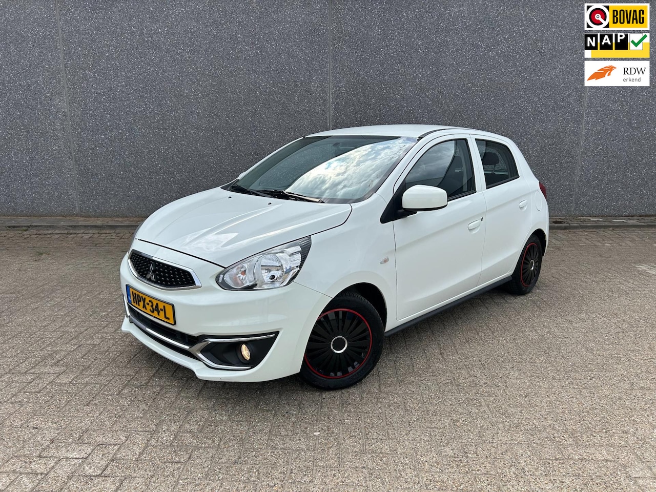 Mitsubishi Space Star - 1.0 Entry | AUX | USB | AIRCO | ISOFIX | ELEK RAMEN | APK T/M 26-5-2026 | 1E EIGENAAR | DE - AutoWereld.nl