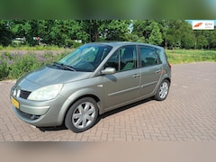 Renault Scénic - 1.6-16V Clima / Pdc / Panorama