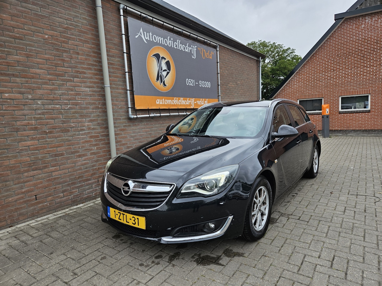 Opel Insignia Sports Tourer - 2.0 CDTI EcoFLEX Business+ - AutoWereld.nl
