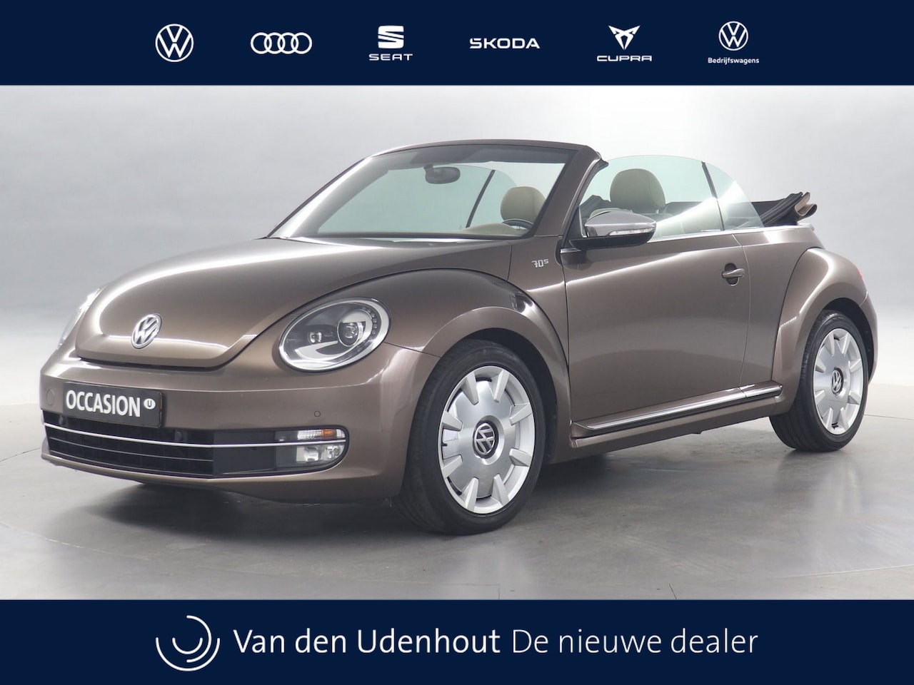 Volkswagen Beetle - 2.0 TDI 140pk Design / Navigatie / Stoelverwarming / Xenon - AutoWereld.nl