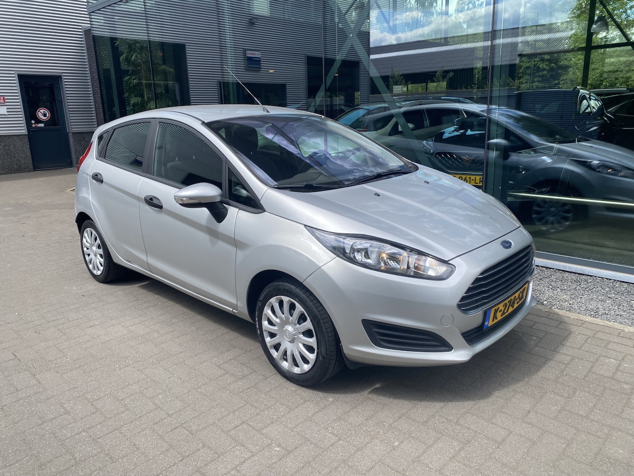 Ford Fiesta - 1.0 EcoBoost Active Automaat Trekhaak - AutoWereld.nl