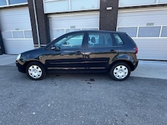 Volkswagen Polo - 1.2 Trendline