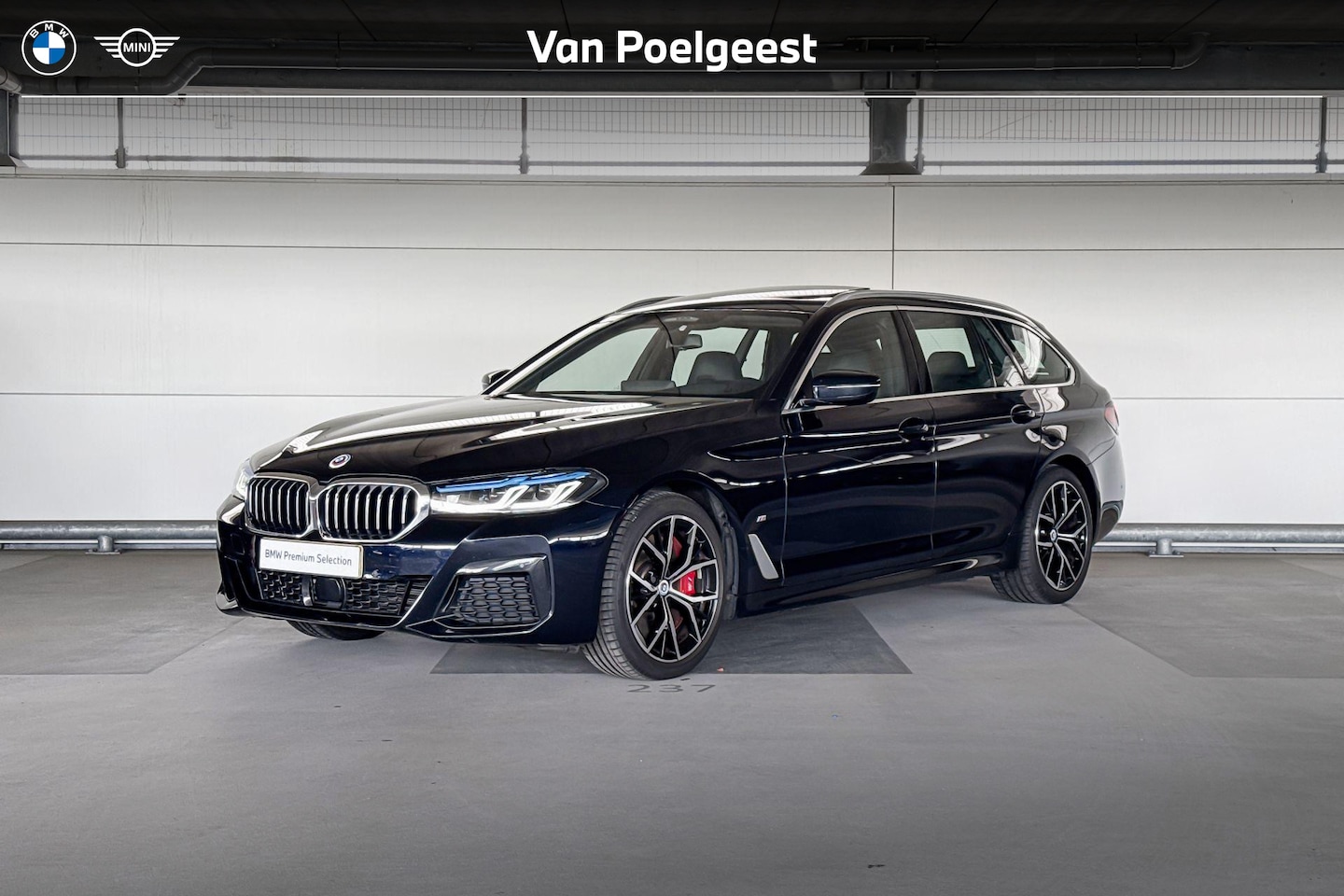 BMW 5-serie Touring - 540i xDrive Business Edition Plus 540i xDrive Business Edition Plus - AutoWereld.nl