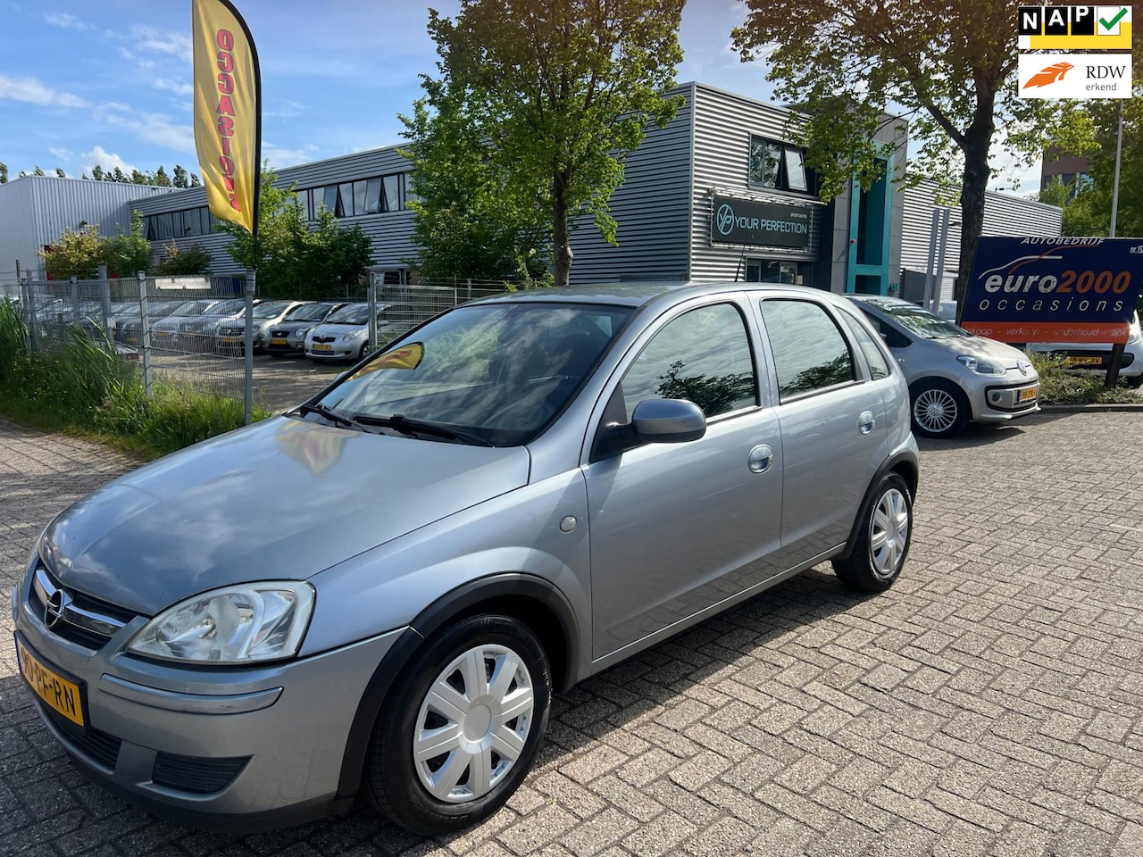 Opel Corsa - 1.4-16V Enjoy - AUTOMAAT - APK 05-06-2026 ! - AutoWereld.nl