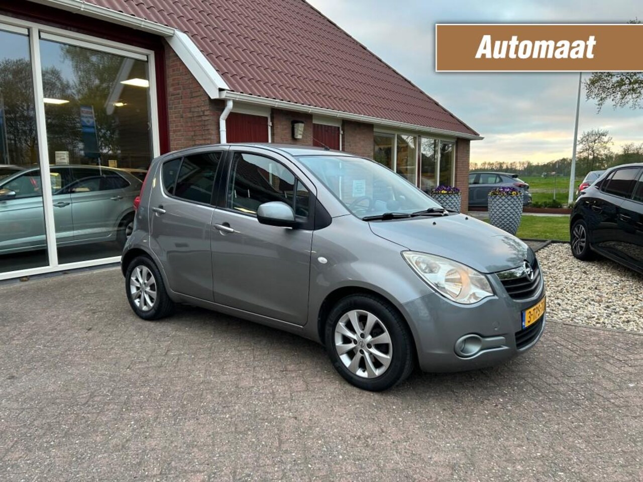 Opel Agila - 1.2 BLITZ AUTOMAAT VAN DE 1E EIGENAAR! - AutoWereld.nl