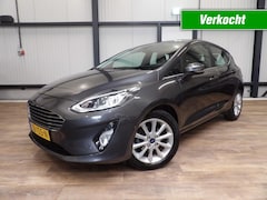 Ford Fiesta - 1.0 ecoboost titanium - navigatie - camera - in nieuwstaat