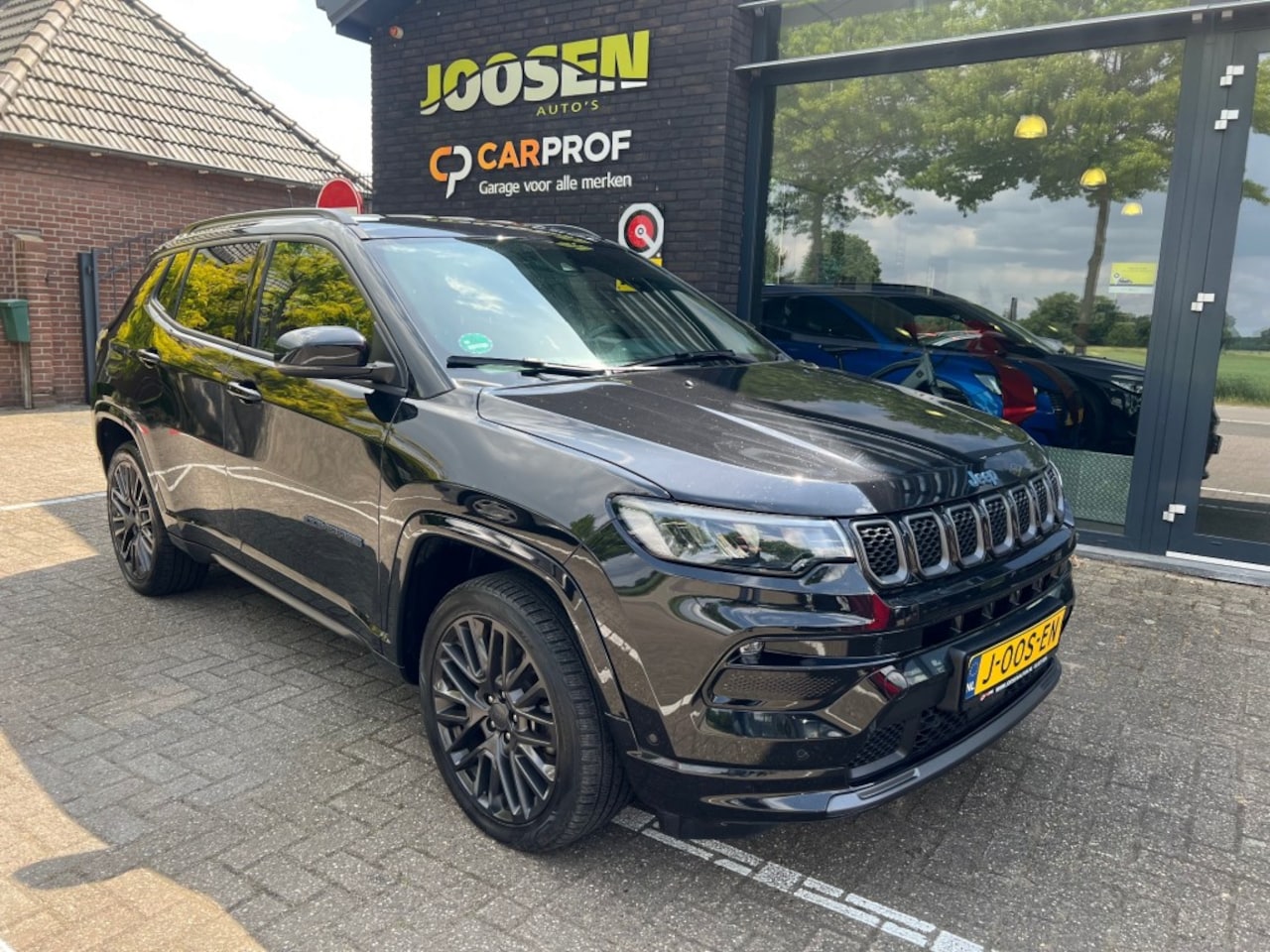 Jeep Compass - 4XE 240 HYB. S - AutoWereld.nl