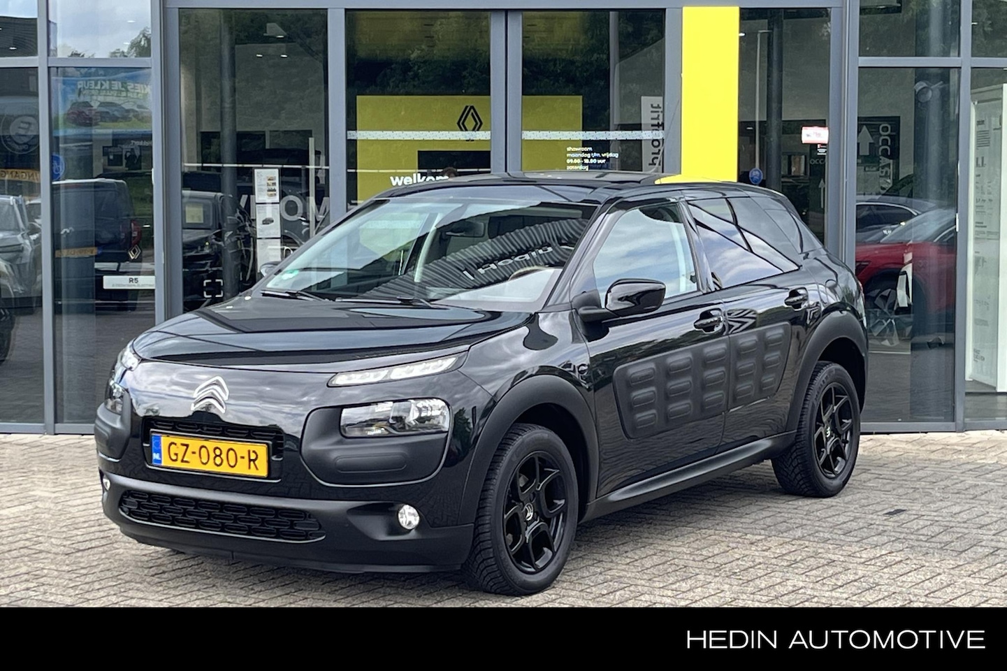 Citroën C4 Cactus - 1.2 110pk Shine | NIEUWE MOTOR | Panorama dak | Navigatie | Achteruitrijcamera | Climate c - AutoWereld.nl