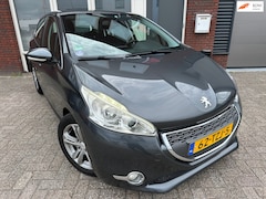 Peugeot 208 - 1.4 VTi Allure / Navi / PDC / Clima / Cruise / 5DRS