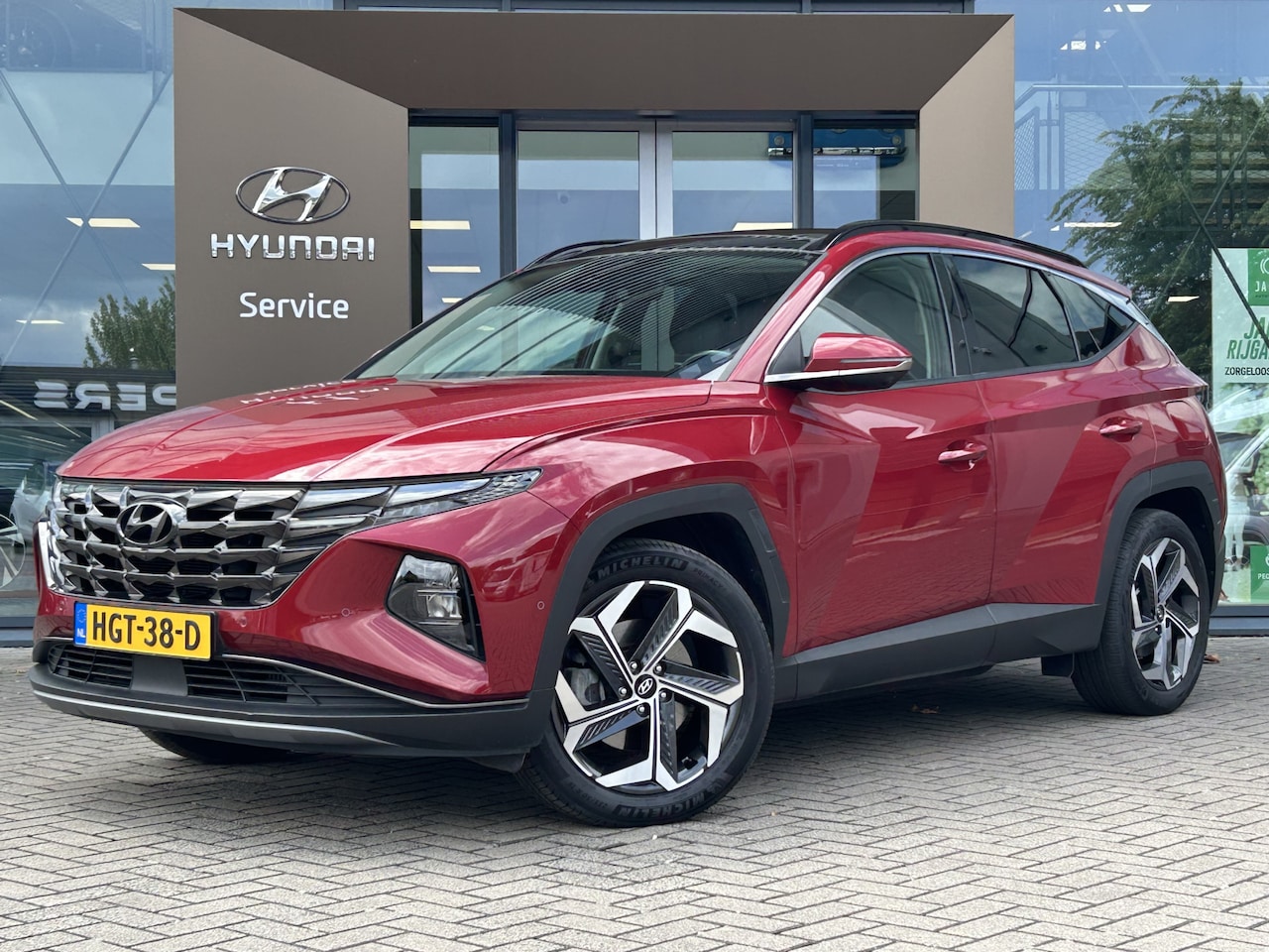Hyundai Tucson - 1.6 T-GDI PHEV Premium Sky 4WD | Plug-in Hybrid - AutoWereld.nl