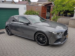 Mercedes-Benz A-klasse - 220 Launch Edition Premium Plus A35 amg pano dodehoek sfeer 360 night keyless multibeam