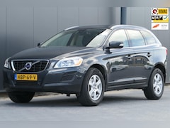 Volvo XC60 - 2.0T Kinetic Leder Clima Memory Trekhaak Stoelverwarming