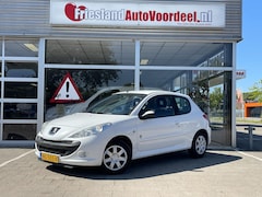 Peugeot 206 - 1.1 Access Lite /Airco/distr verv 01-2025/