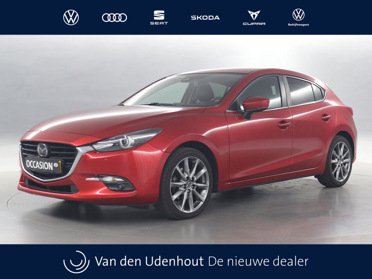 Mazda 3 - 2.0 SkyActiv-G 120 GT-M / Navigatie / Stoel+Stuurverwarming / Camera - AutoWereld.nl