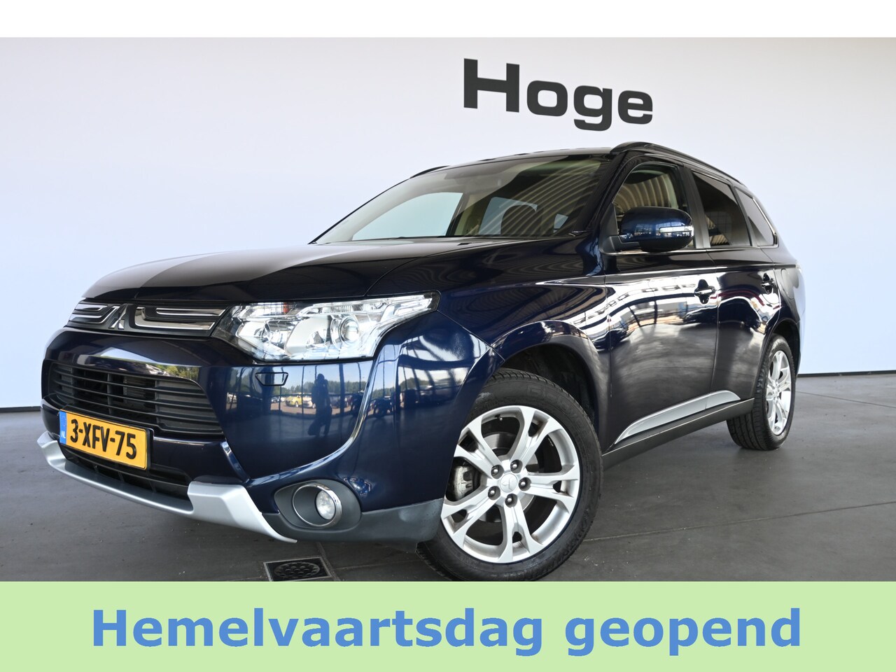 Mitsubishi Outlander - 2.0 Intense+ 7 Persoons Automaat Clima Navigatie Goed Onderhouden! Inruil Mogelijk! - AutoWereld.nl