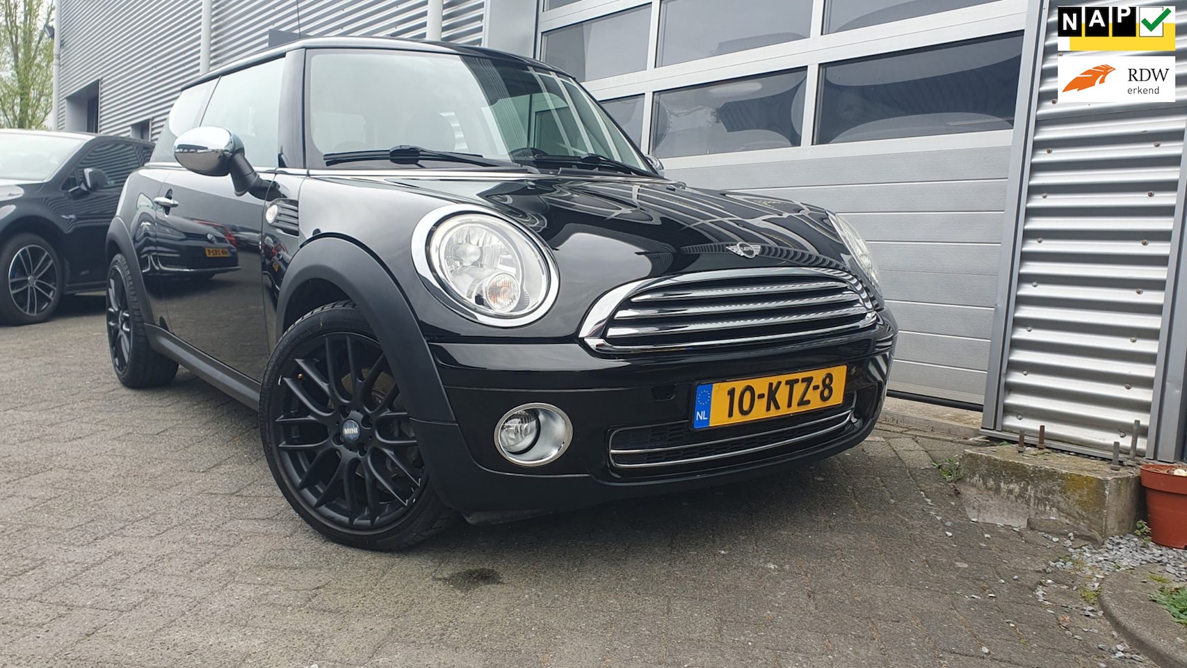 MINI Cooper - Mini 1.6 Business Line - AutoWereld.nl