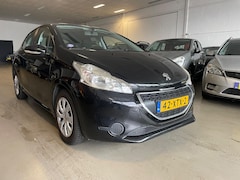 Peugeot 208 - 1.4 VTi Active zeer nette auto