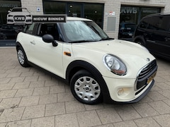 MINI One - 1.2 Navigatie Origineel weinig km NAP