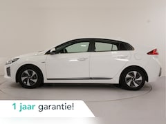 Hyundai IONIQ - 1.6 GDi First Edition | Adaptieve Cruise | Rijstrooksensor | Dodehoek |