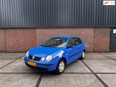Volkswagen Polo - 1.4-16V
