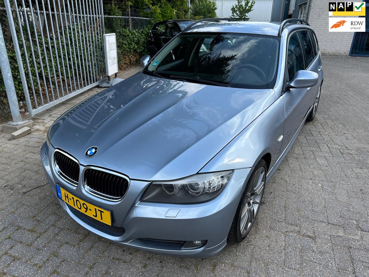 BMW 3-serie Touring - 320i 320i, Apk 04/2026, Xenon, Climate - AutoWereld.nl