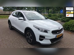 Kia XCeed - 1.6 GDi PHEV Plug-In Navi Camera