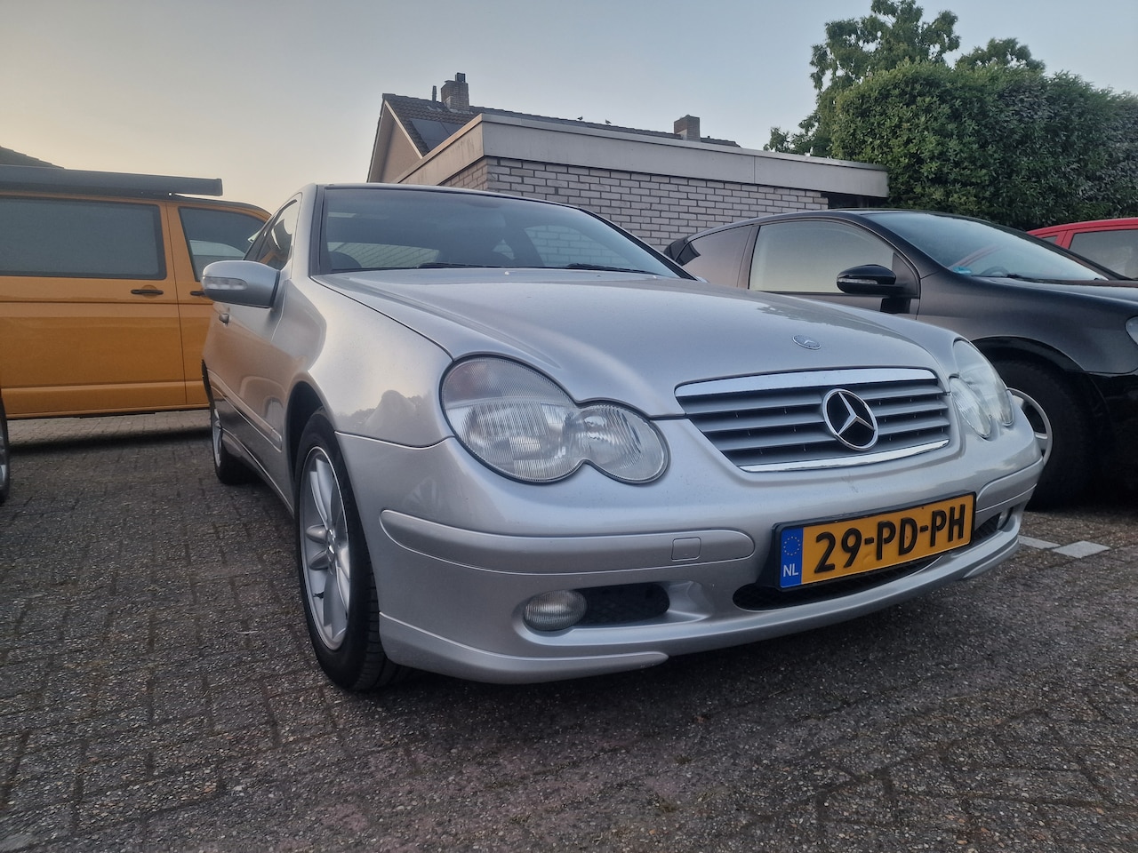 Mercedes-Benz C-klasse Sportcoupé - 180 K. - AutoWereld.nl