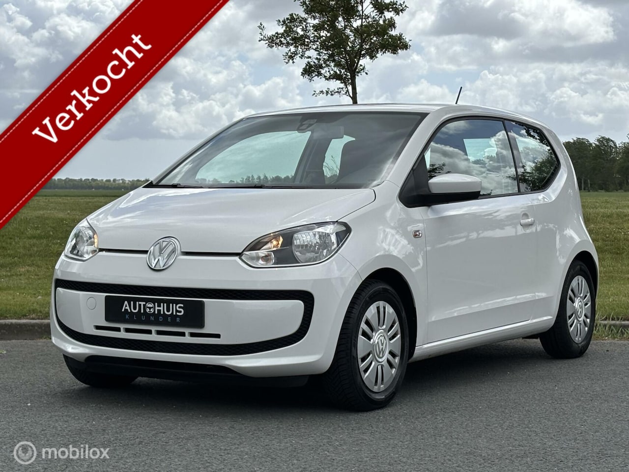 Volkswagen Up! - 1.0 high up! | Navigatie | Garantie | - AutoWereld.nl