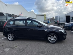 Hyundai i30 CW - 1.4i i-Drive Cool AIRCO | DEALER ONDERHOUDEN | APK | NAP |
