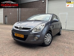 Hyundai i20 - 1.2i DynamicVersion - Airco - Nap - compl. Onderhoud
